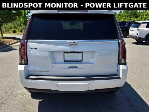 Crystal White Tri-Coat 2018 Cadillac Escalade Platinum