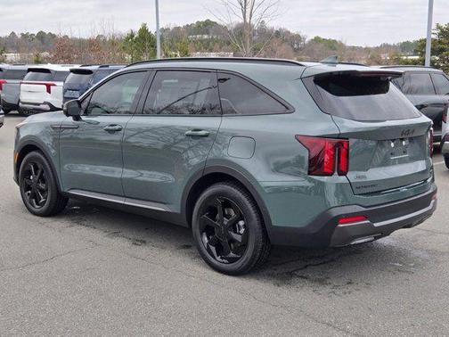 Green 2026 Kia Sorento Hybrid X-LINE SX PRESTIGE