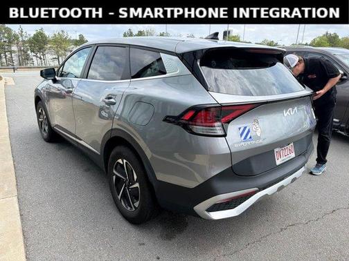 2023 Kia Sportage Hybrid LX