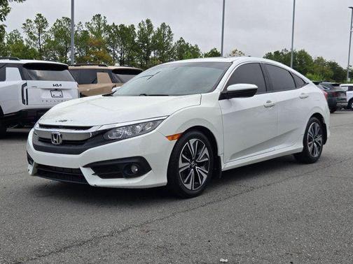 White 2018 Honda Civic EX-L