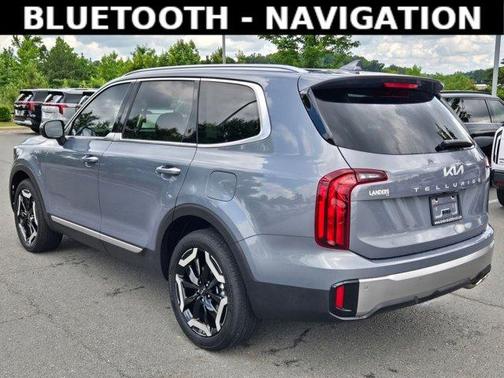 Everlasting Silver 2025 Kia Telluride S