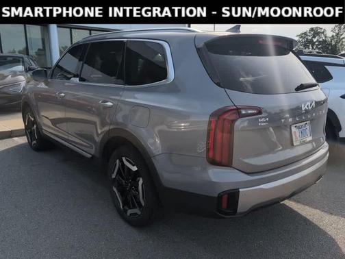 Everlasting Silver 2025 Kia Telluride S