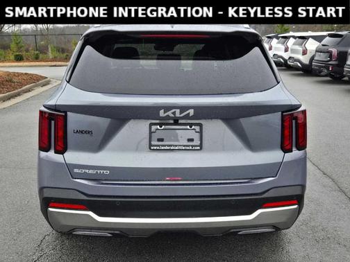2025 Kia Sorento S