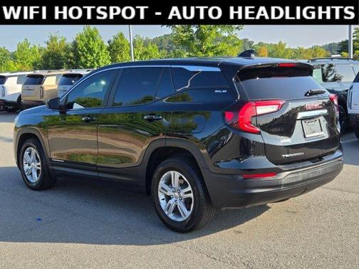 Ebony Twilight Metallic 2024 GMC Terrain SLE