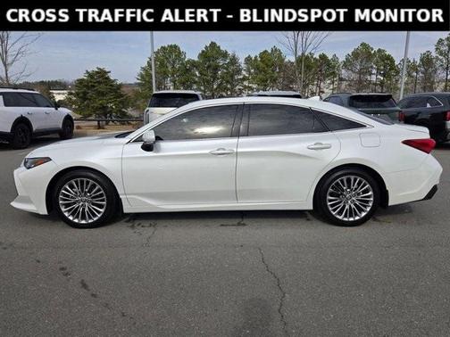 2022 Toyota Avalon Limited