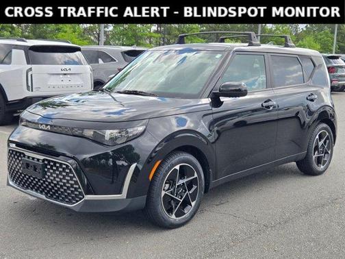 Fusion Orange 2023 Kia Soul EX