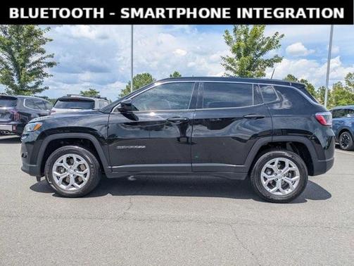 2024 Jeep Compass Sport