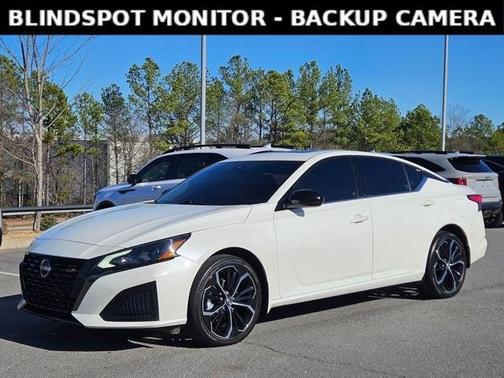 2023 Nissan Altima 2.5 SR