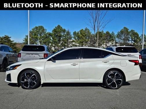 2023 Nissan Altima 2.5 SR