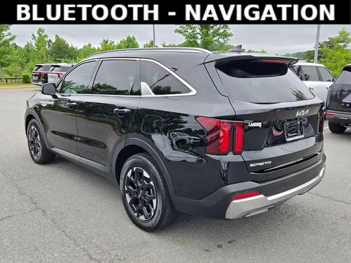 Ebony Black 2025 Kia Sorento S