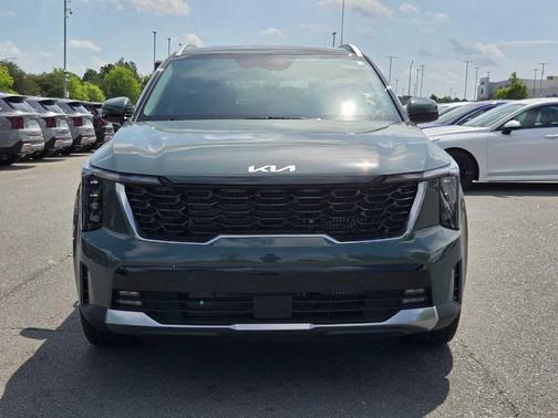 Green 2026 Kia Sorento Hybrid EX