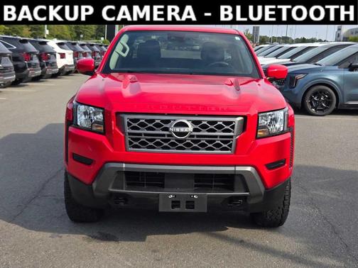 2023 Nissan Frontier SV