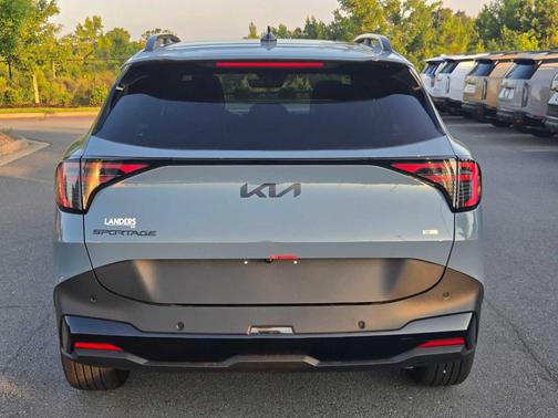 Heritage Blue 2026 Kia Sportage Hybrid X-Line