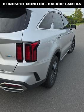 2021 Kia Sorento Hybrid S