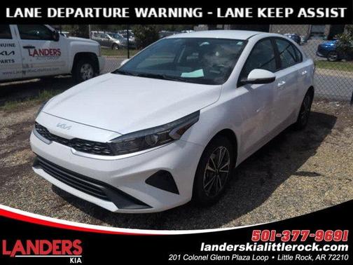 Snow White Pearl 2024 Kia Forte LXS