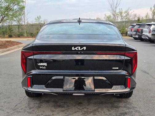 Aurora Black Pearl 2026 Kia K4 GT-LINE