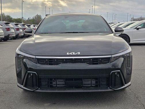 Aurora Black Pearl 2026 Kia K4 GT-LINE