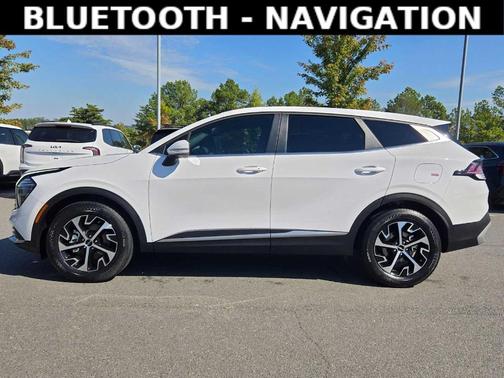 2025 Kia Sportage EX