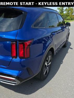 2022 Kia Sorento S
