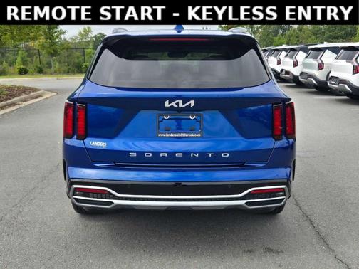 2022 Kia Sorento S