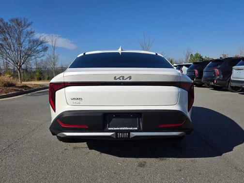 2025 Kia K4 LX