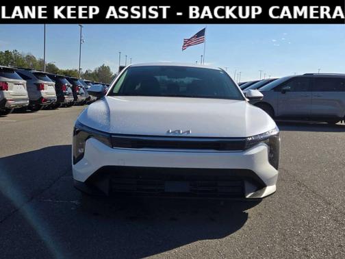 2025 Kia K4 LX