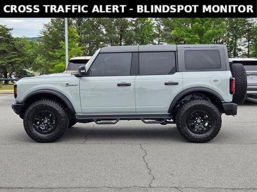 Cactus Green / Gray 2024 Ford Bronco Wildtrak