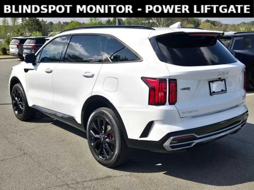 Glacial White Pearl 2023 Kia Sorento SX Prestige
