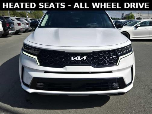 Glacial White Pearl 2023 Kia Sorento SX Prestige