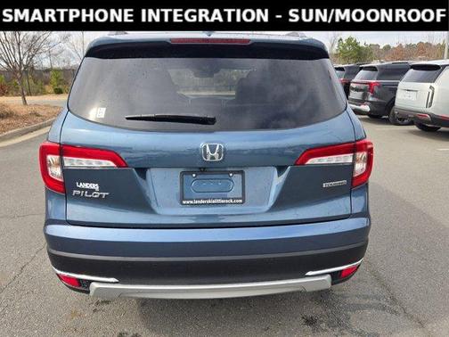 2019 Honda Pilot Touring 8-Passenger