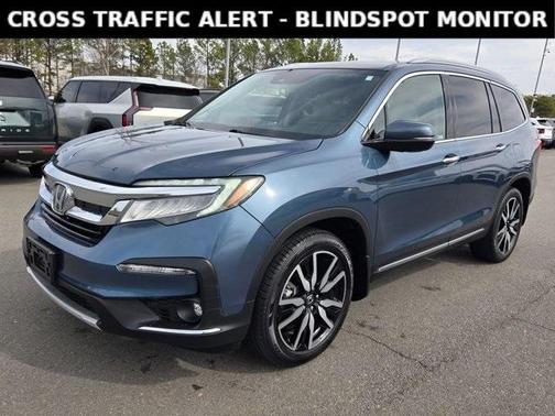 2019 Honda Pilot Touring 8-Passenger
