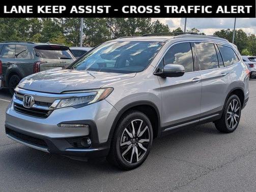 2019 Honda Pilot Touring 8-Passenger