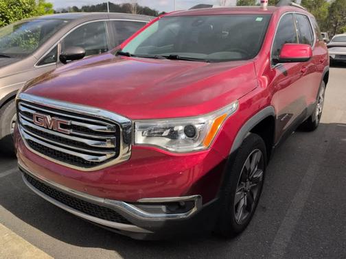 Red Quartz Tintcoat 2019 GMC Acadia SLT-2