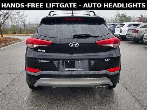 2017 Hyundai TUCSON Night