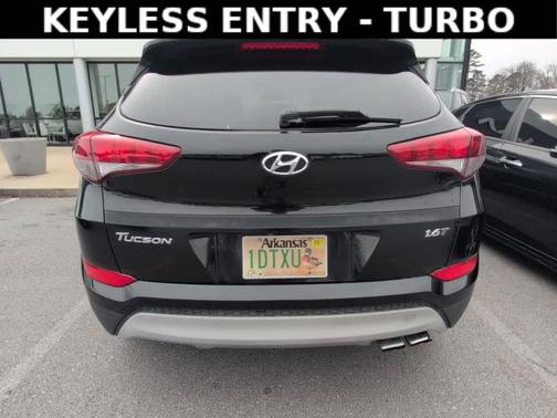 2017 Hyundai TUCSON Night
