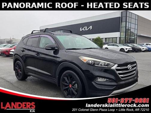 2017 Hyundai TUCSON Night