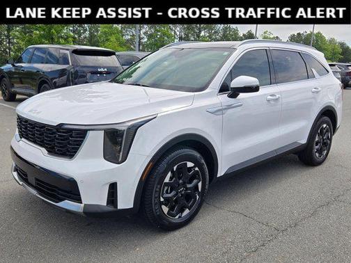 Glacial White Pearl 2025 Kia Sorento S