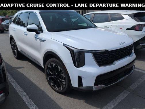 Glacial White Pearl 2025 Kia Sorento EX