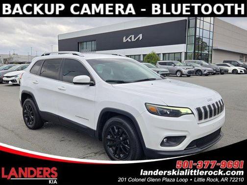 Bright White Clearcoat 2019 Jeep Cherokee Latitude