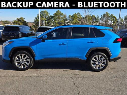 2019 Toyota RAV4 XLE Premium