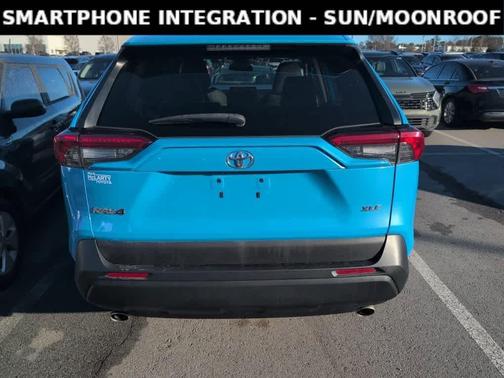 2019 Toyota RAV4 XLE Premium