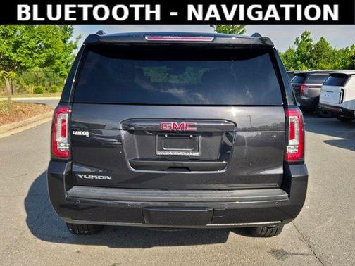 Carbon Black Metallic 2020 GMC Yukon SLT