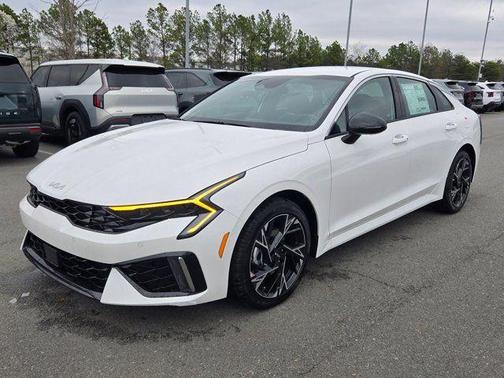 Snow White Pearl 2026 Kia K5 GT-Line
