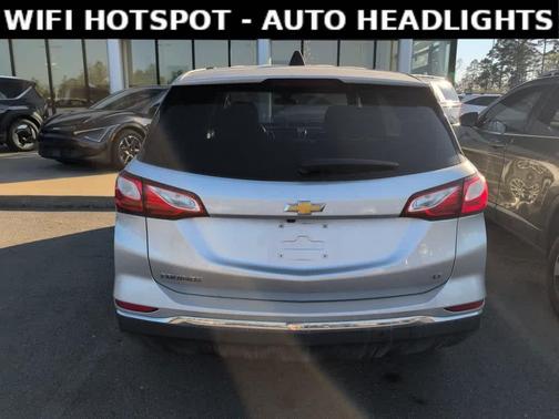 Silver Ice Metallic 2019 Chevrolet Equinox 2LT