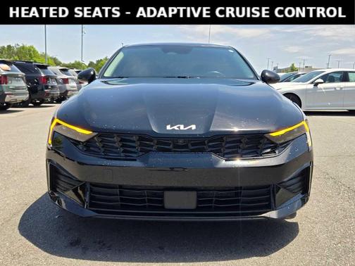 Aurora Black Pearl 2025 Kia K5 EX