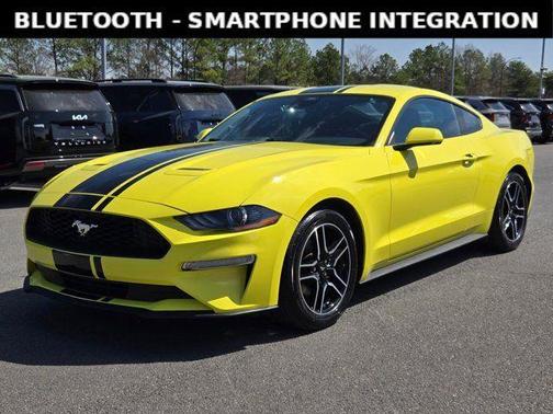 2021 Ford Mustang EcoBoost