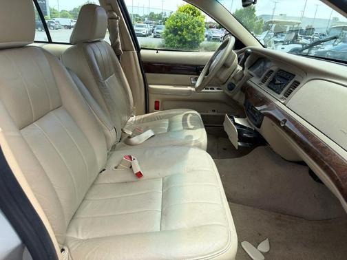 2008 Mercury Grand Marquis LS