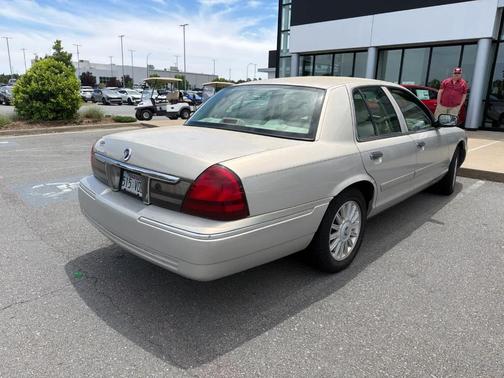 2008 Mercury Grand Marquis LS