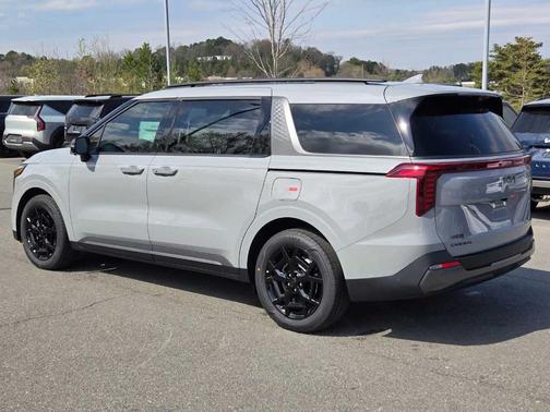 Ceramic Silver 2026 Kia Carnival Hybrid SX Prestige