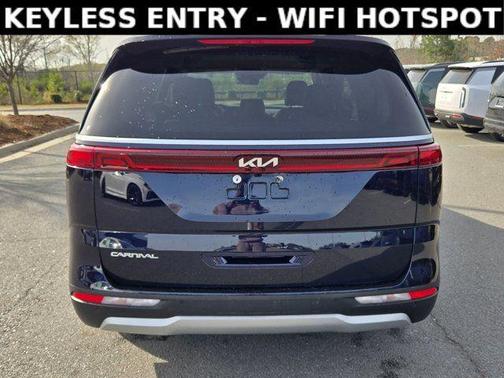 Deep Chroma Blue 2024 Kia Carnival LX